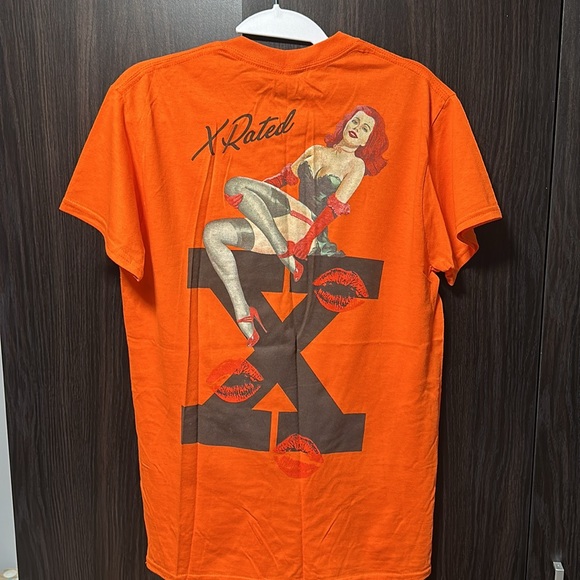 Designer Tee - Picture 3 of 3